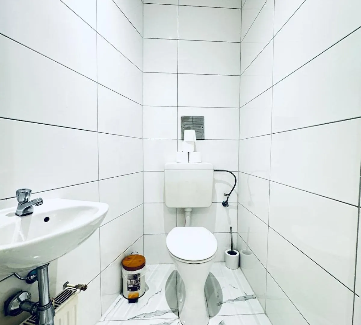Διαμέρισμα Lovely 4Br Apt Near Kaufpark Alterlaa Βιέννη