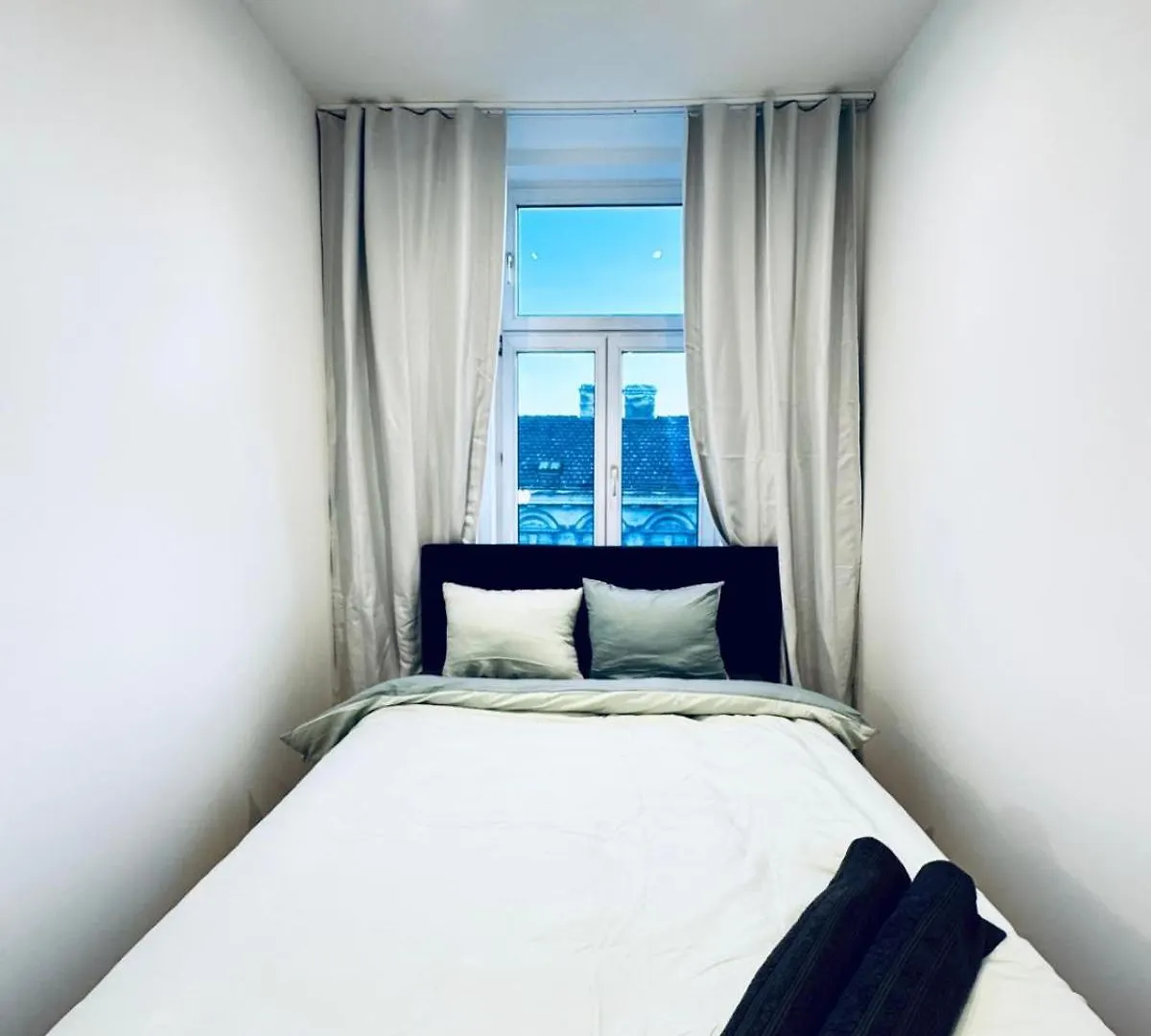 Lovely 4Br Apt Near Kaufpark Alterlaa ウィーン