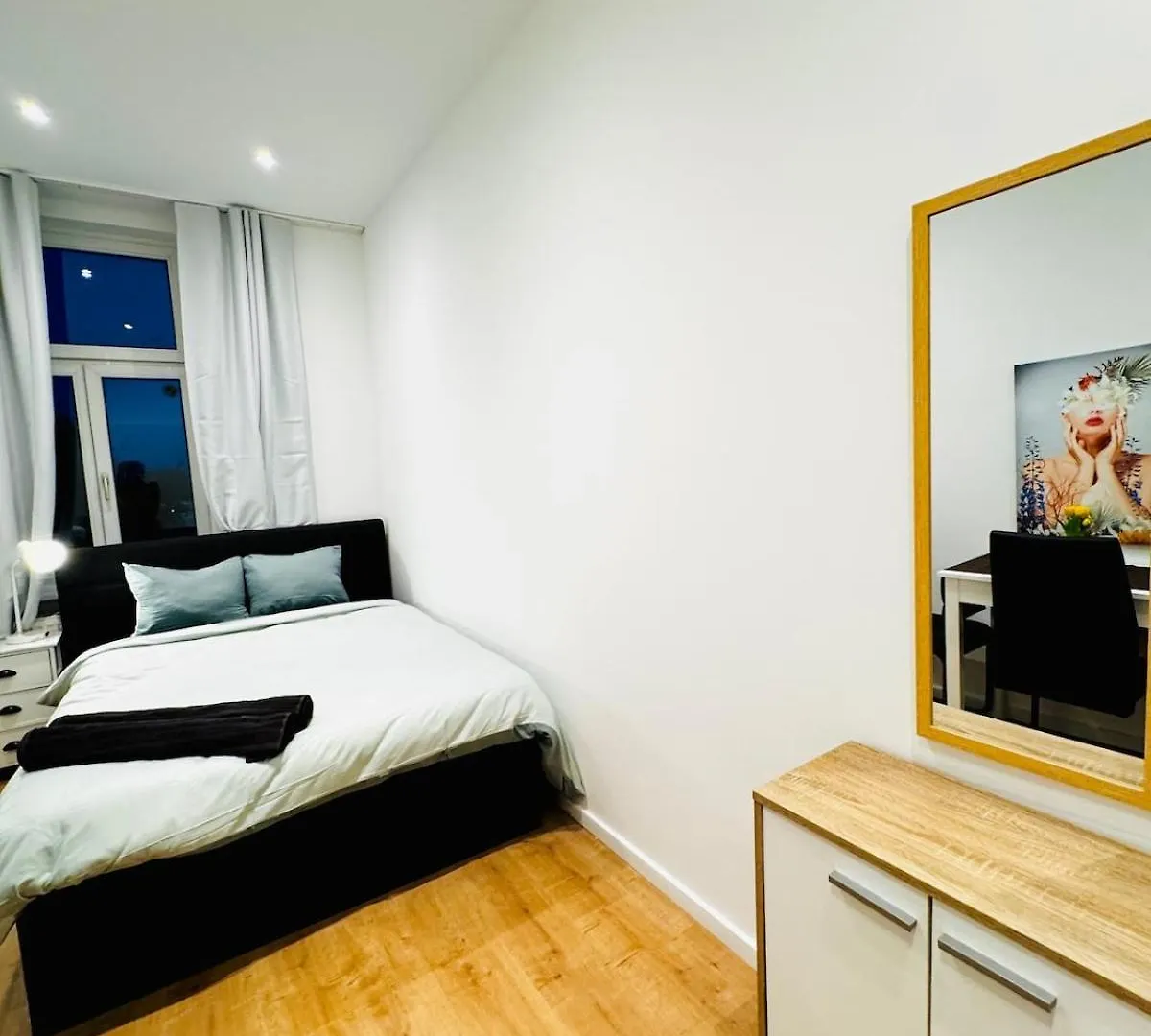 Lovely 4Br Apt Near Kaufpark Alterlaa ウィーン