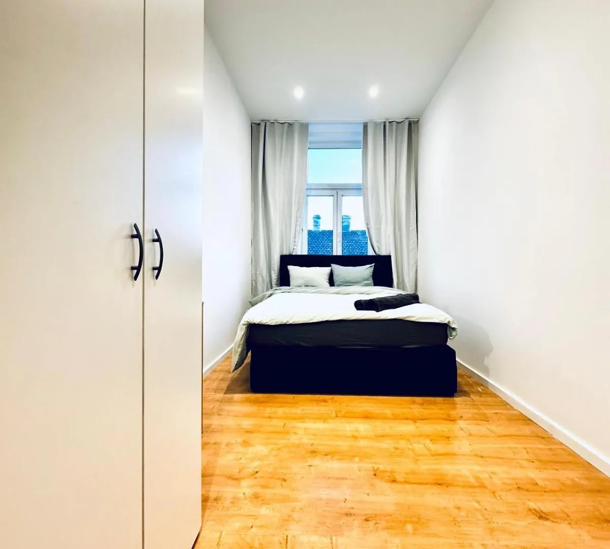 Lovely 4Br Apt Near Kaufpark Alterlaa ウィーン 0*,  オーストリア
